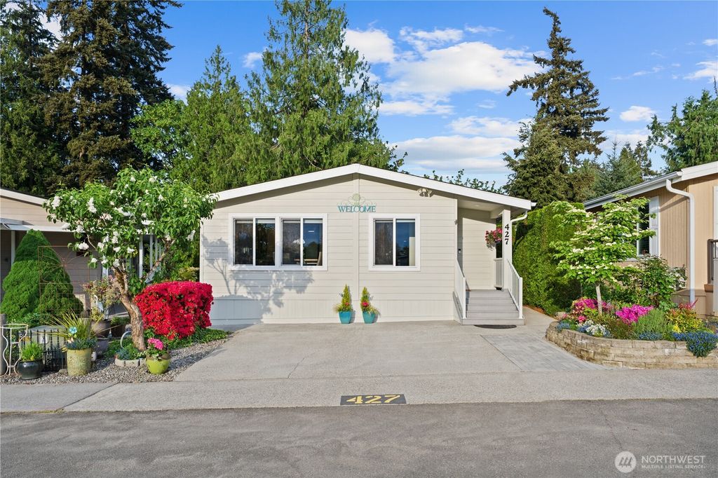 Photo of 23825 15th Avenue SE #427, Bothell, WA 98021 (MLS # 2523580)