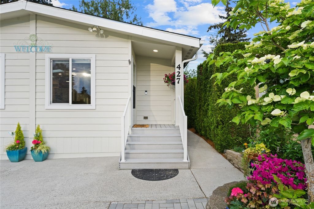 Photo of 23825 15th Avenue SE #427, Bothell, WA 98021 (MLS # 2523580)