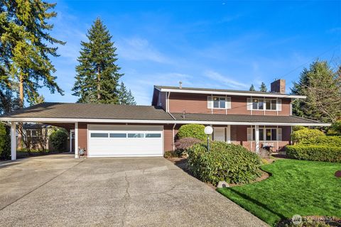 Photo of 12042 SE 52nd Street, Bellevue, WA 98006 (MLS # 2470787)