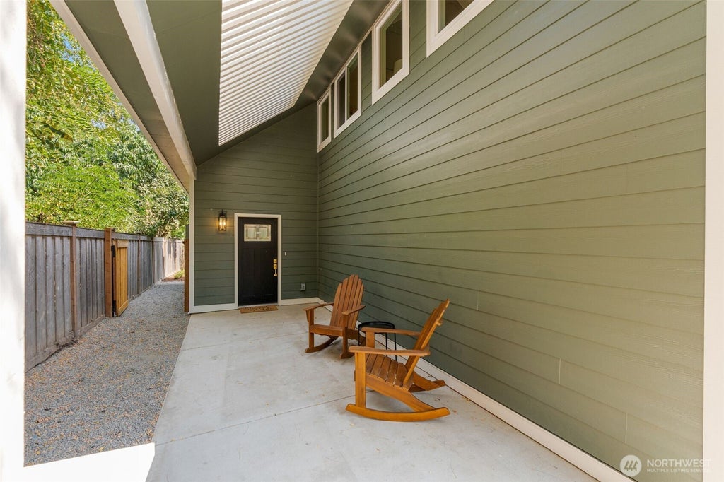 Photo of 10530 Ashworth Avenue N #B, Seattle, WA 98133 (MLS # 2573129)