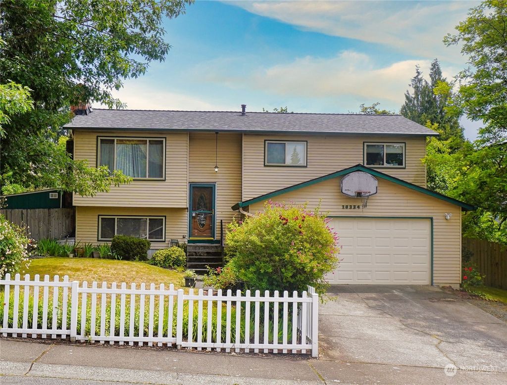 Photo of 26334 197th Place SE, Covington, WA 98042 (MLS # 2131136)