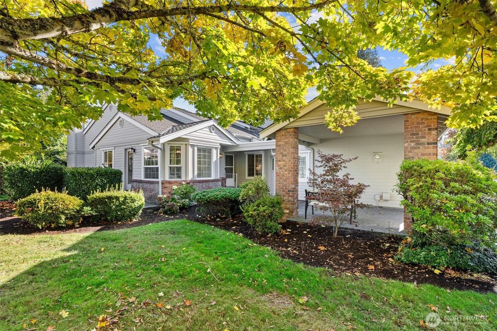 Photo of 60 145th Place SE, Bellevue, WA 98007 (MLS # 2448354)