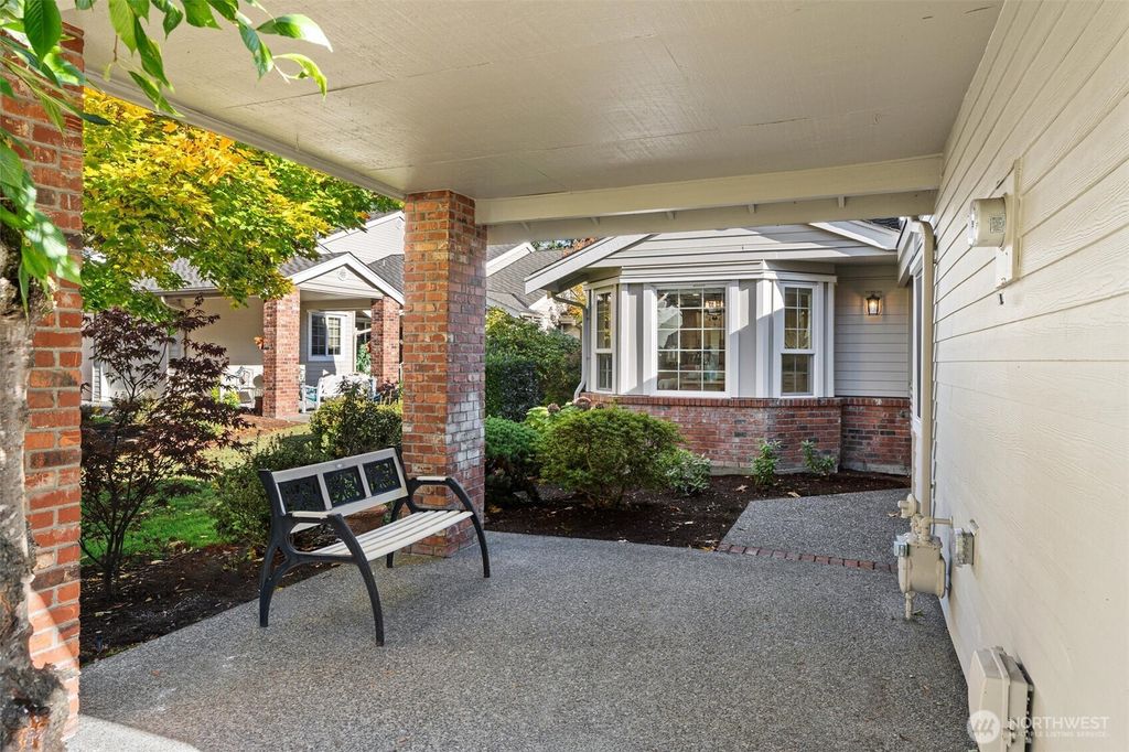 Photo of 60 145th Place SE, Bellevue, WA 98007 (MLS # 2448354)