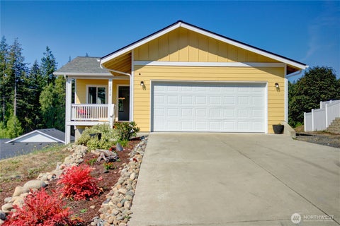 Photo of 18918 85th Drive NW, Stanwood, WA 98292 (MLS # 2568499)