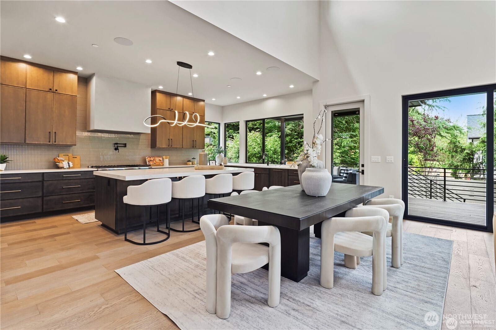 5515 108th Avenue NE