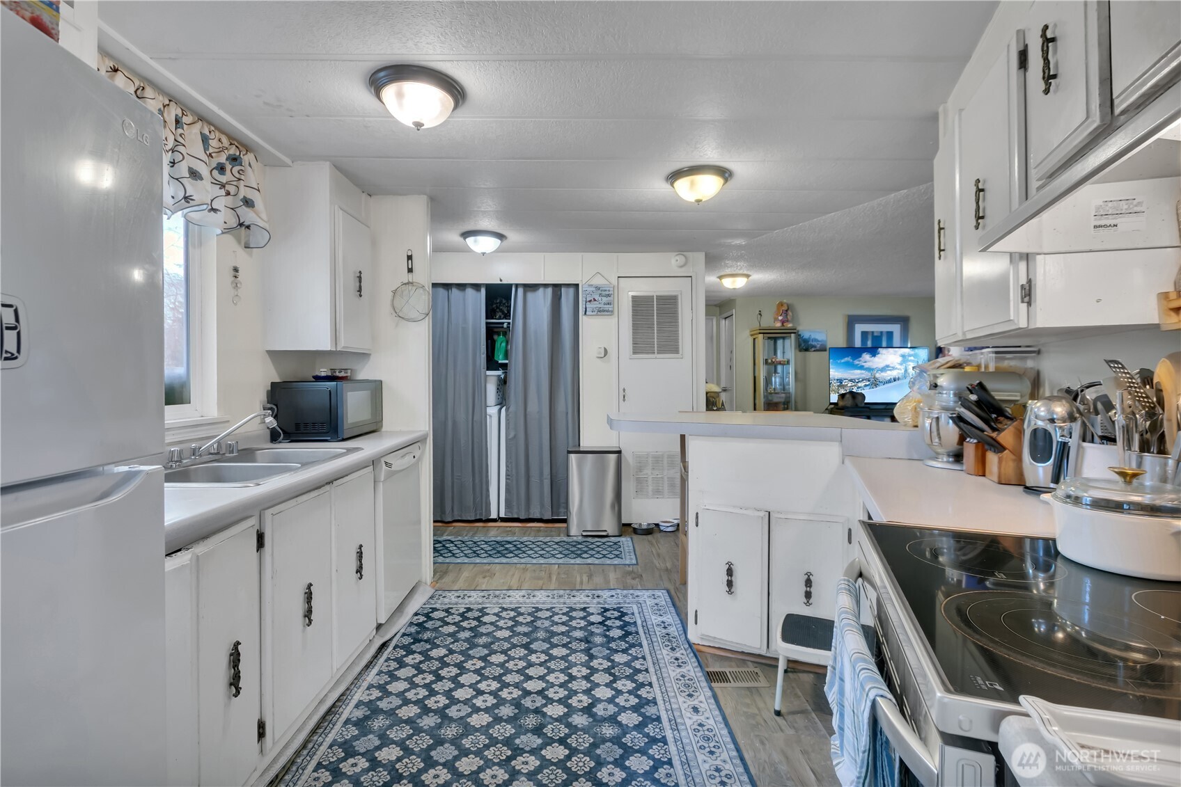 20309 113th Street E