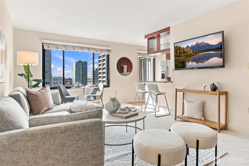 1105 Spring Street 1203