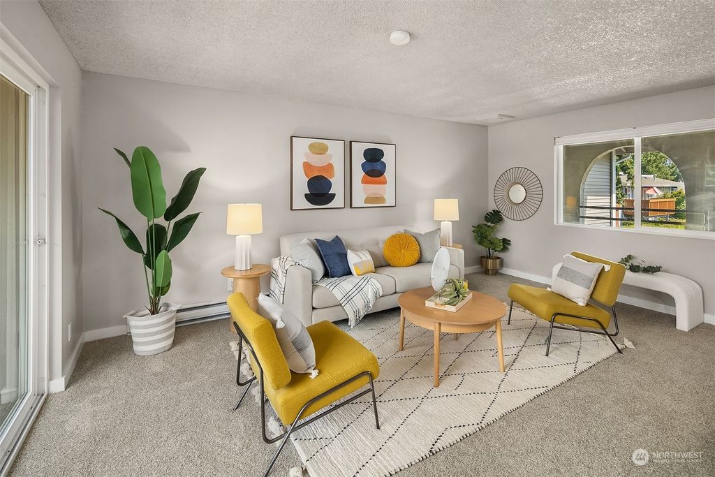 Photo of 17212 NE 45th Street #94, Redmond, WA 98052 (MLS # 2157147)