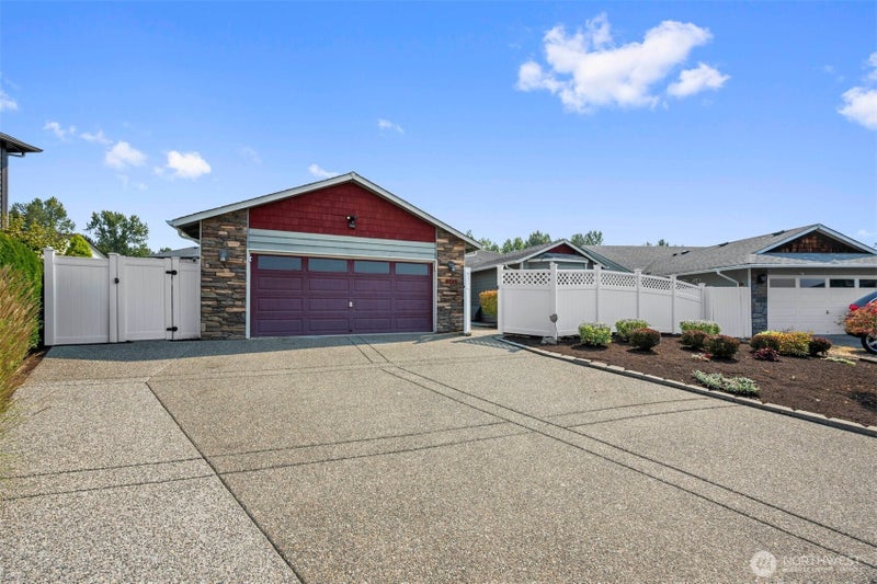 3331 65th Drive NE