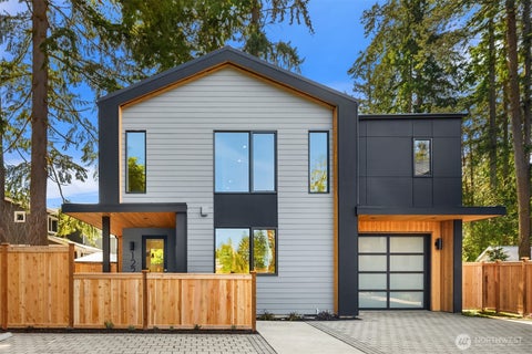 Photo of 12249 NE 66TH Street, Kirkland, WA 98033 (MLS # 2513358)
