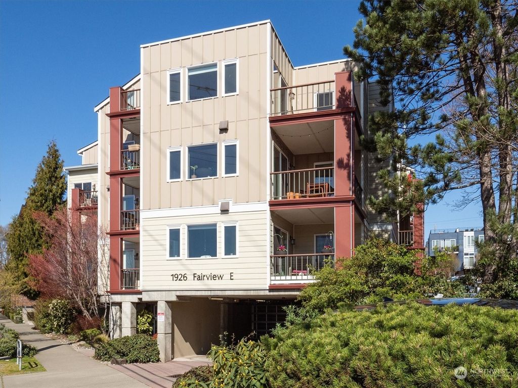 Photo of 1926 Fairview Avenue E #105, Seattle, WA 98102 (MLS # 2213269)