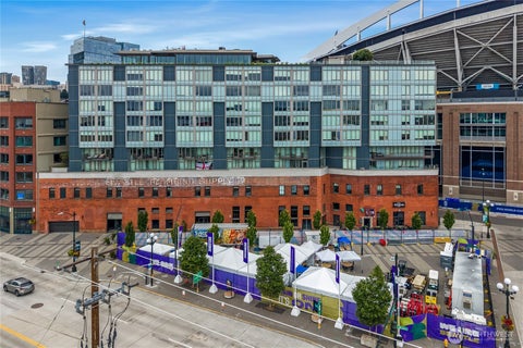 Photo of 590 1st Avenue S #902, Seattle, WA 98104 (MLS # 2547533)