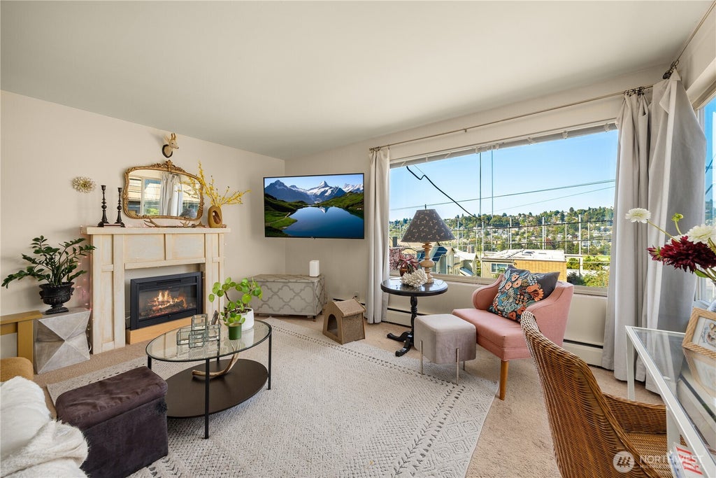 Photo of 2822 14th Avenue W, Seattle, WA 98119 (MLS # 2576773)