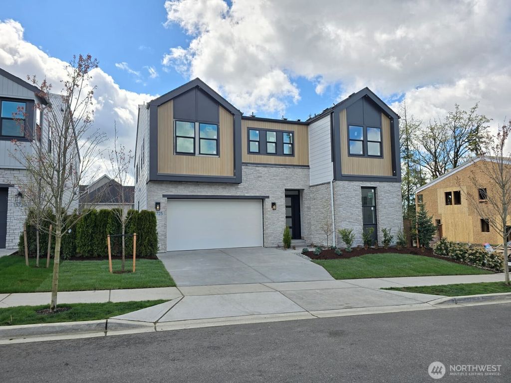 Photo of 13725 SE 85th Street, Newcastle, WA 98059 (MLS # 2429489)