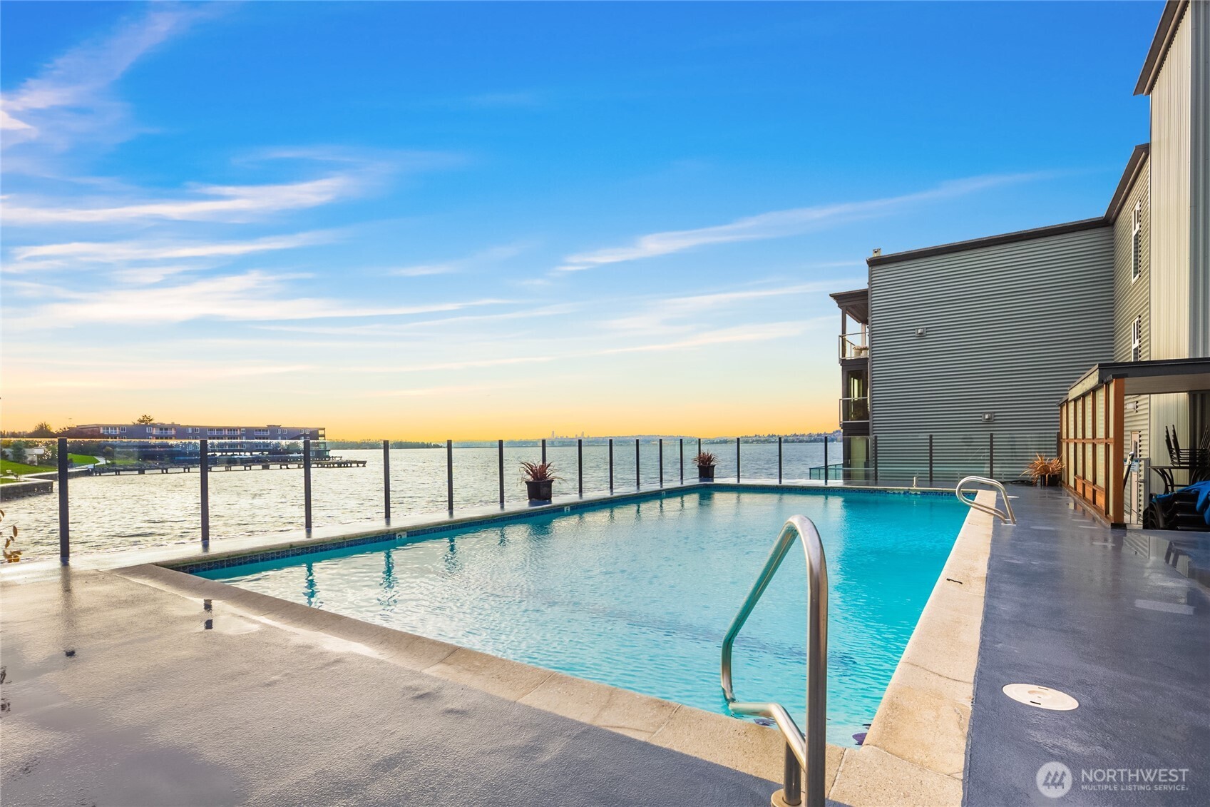 515 Lake Street S 109