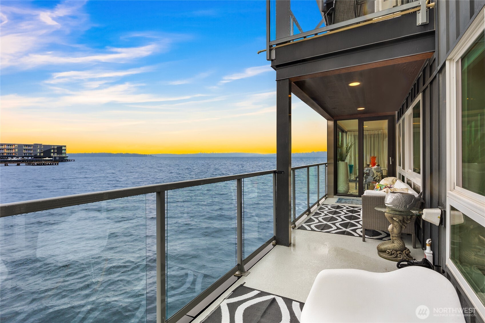 515 Lake Street S 109