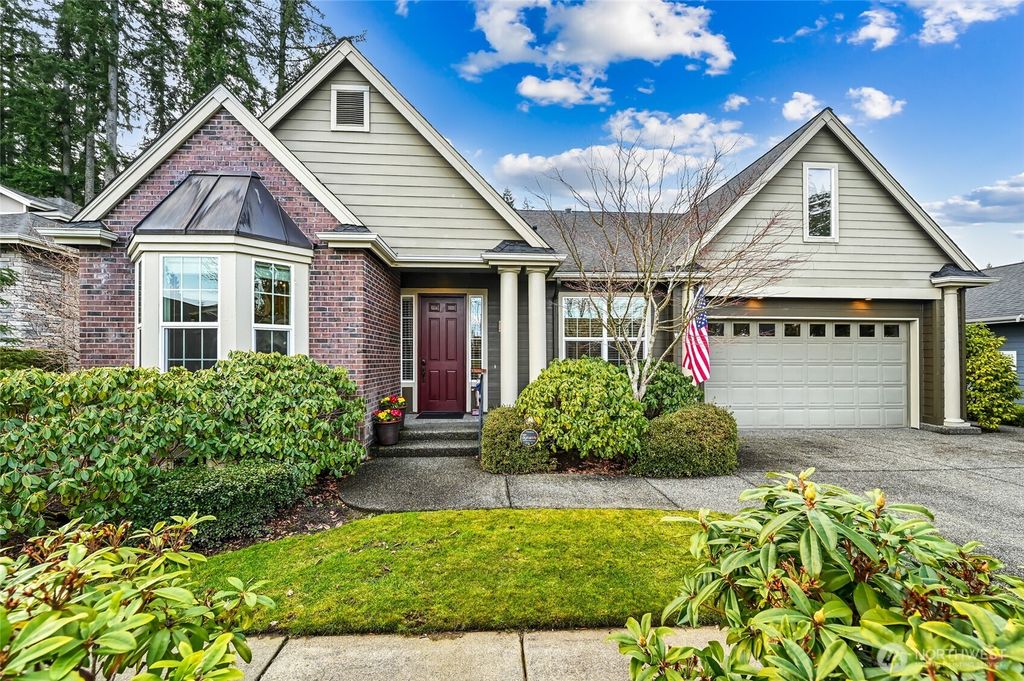 Photo of 12627 237th Way NE, Redmond, WA 98053 (MLS # 2335781)