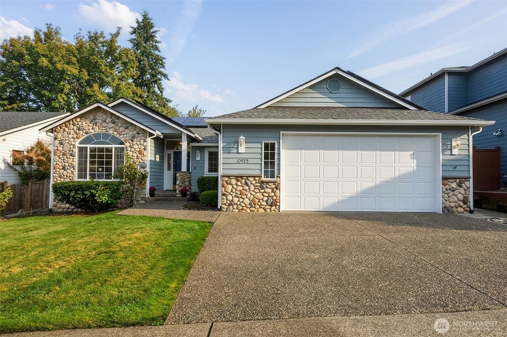 Photo of 10925 51st Avenue SE, Everett, WA 98208 (MLS # 2593363)