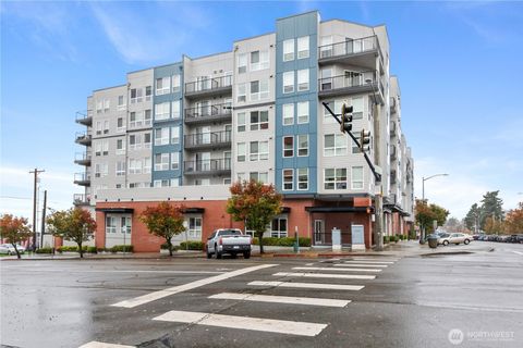 Photo of 2824 Grand Avenue #603, Everett, WA 98201 (MLS # 2469144)