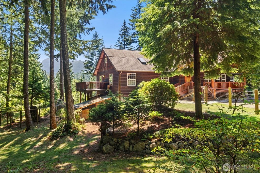 Photo of 16816 443rd Avenue SE, North Bend, WA 98045 (MLS # 2405705)