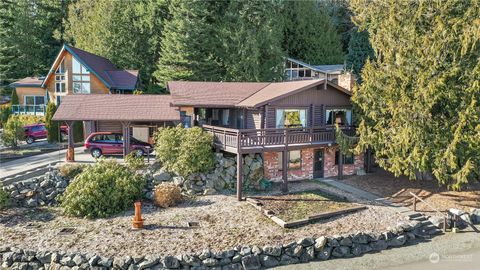 458 Klickitat Drive, La Conner, WA 98257 - MLS#: 2330840
