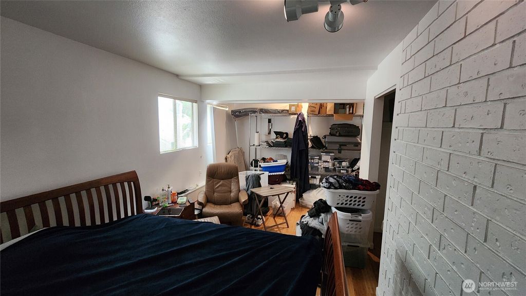 Photo of 4714 147th Place SE, Bellevue, WA 98006 (MLS # 2406210)