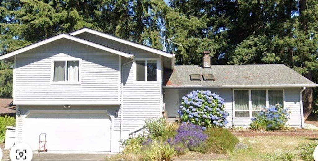 Photo of 32153 33rd Avenue SW, Federal Way, WA 98023 (MLS # 2353817)