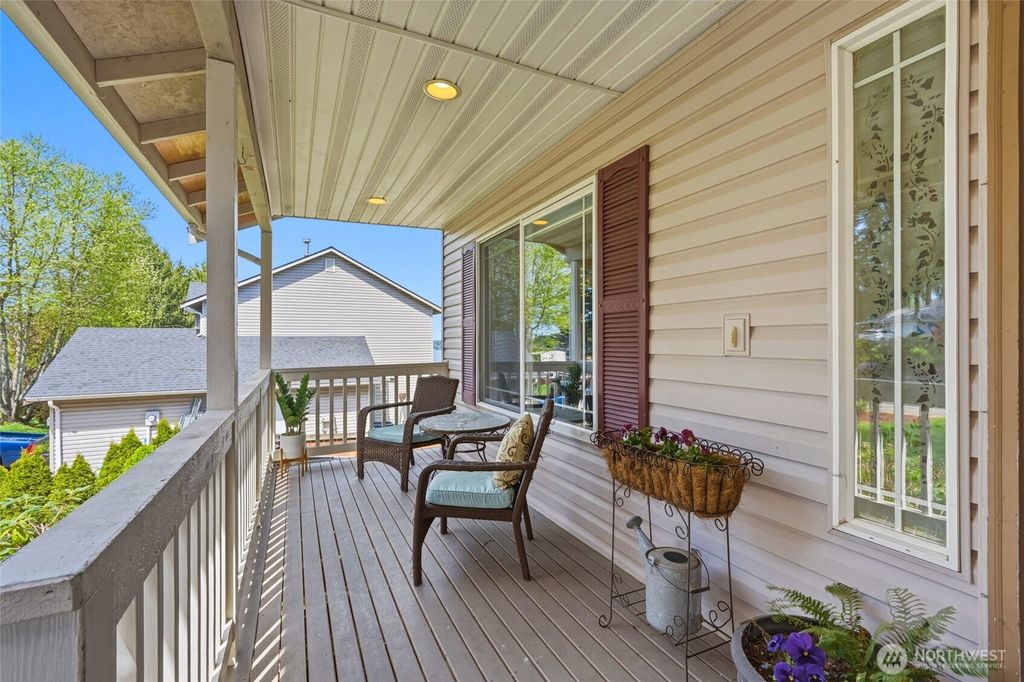 Photo of 1625 114th Drive SE, Lake Stevens, WA 98258 (MLS # 2503474)