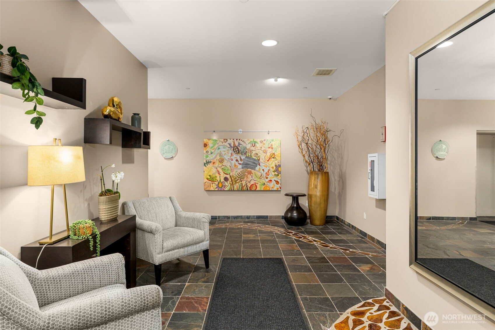 1530 NW Market Street 208