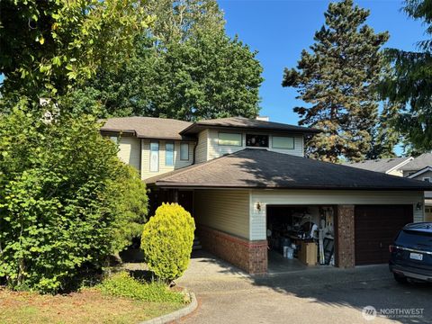 15215 Larch Way Lynnwood WA 98087