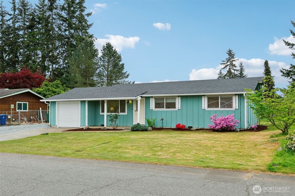 Photo of 5320 143 Place NE, Marysville, WA 98271 (MLS # 2376528)