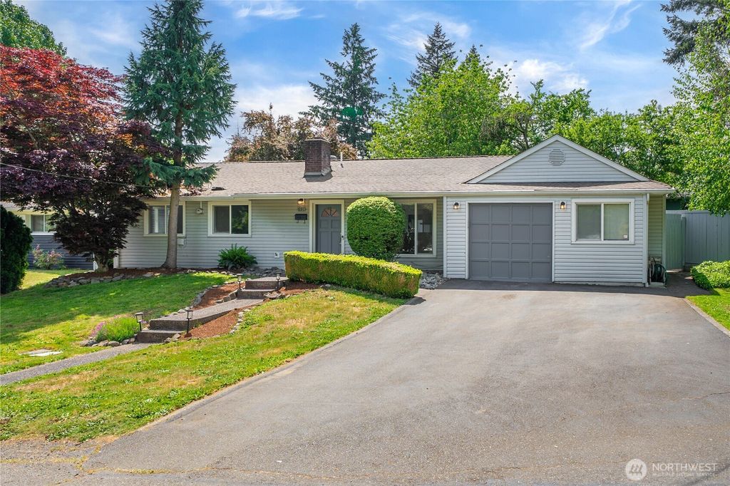 Photo of 691 Redmond Avenue NE, Renton, WA 98056 (MLS # 2522654)