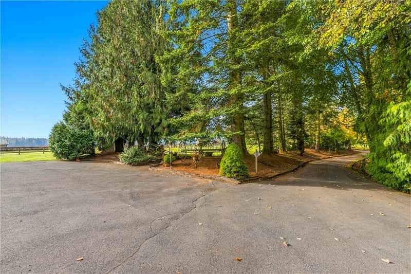 8848 Stein Road