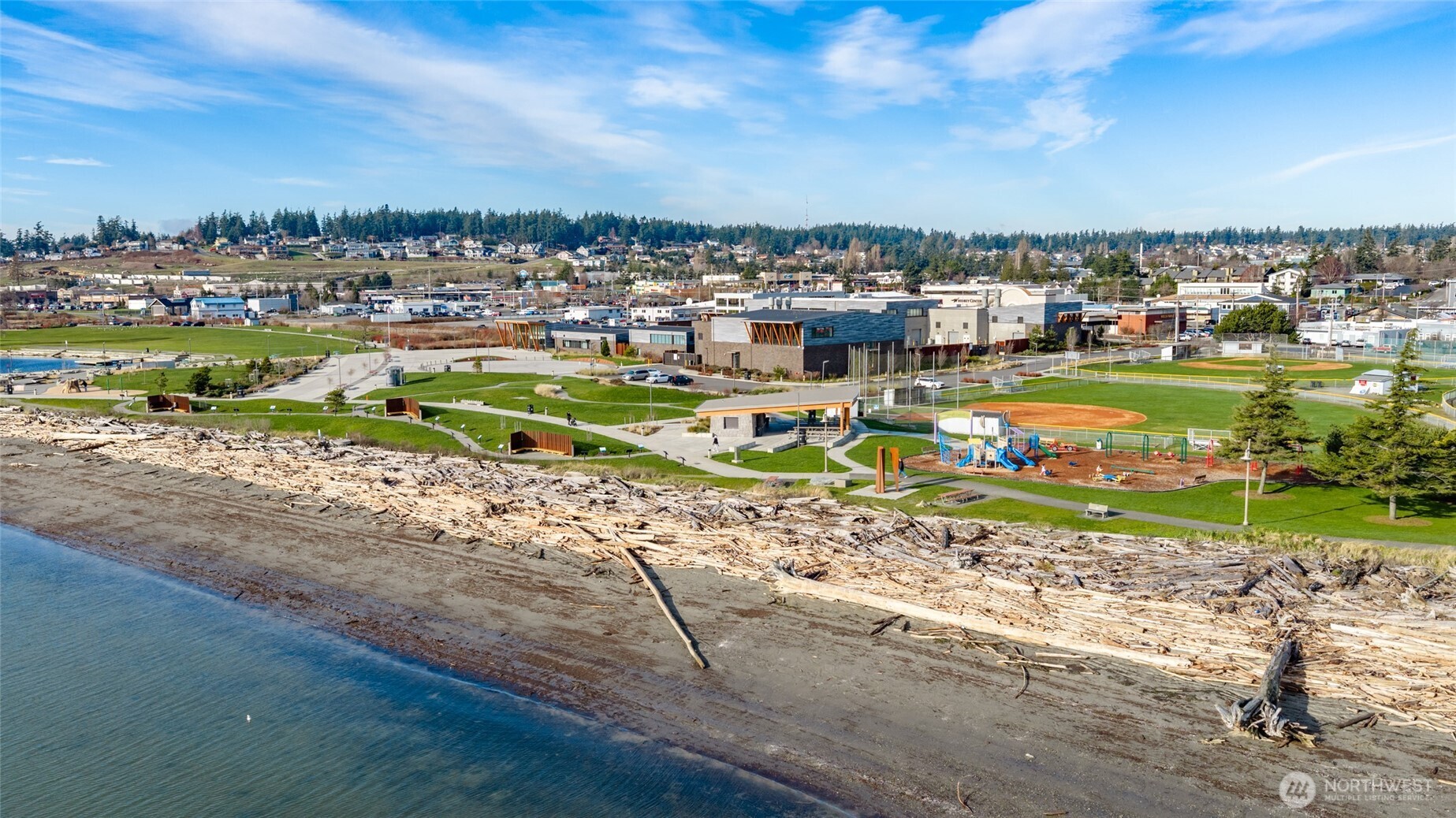 651 SE Bayshore B301