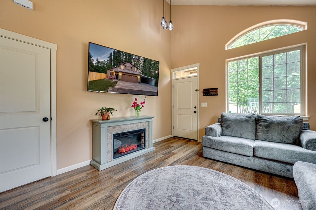 Photo of 118 Bald Eagle Road, Ariel, WA 98603 (MLS # 2516368)