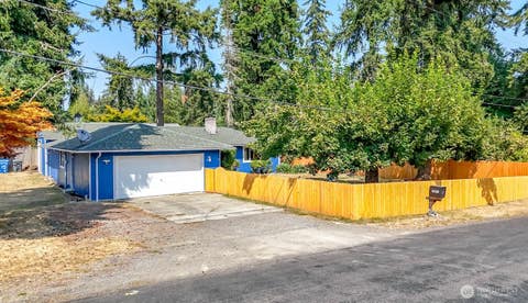 Photo of 7001 148th Street E, Puyallup, WA 98375 (MLS # 2571816)
