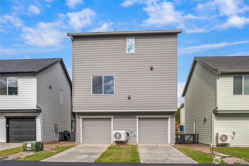 Photo of 2519 160th Street NE, Marysville, WA 98271 (MLS # 2504034)