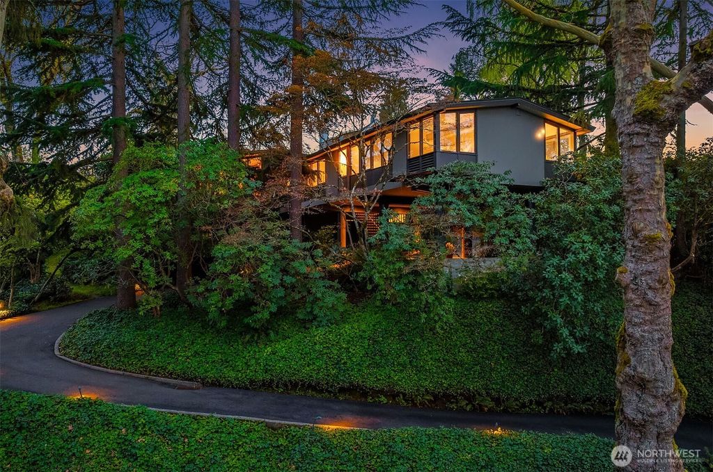 Photo of 3717 E Prospect Street, Seattle, WA 98112 (MLS # 2501248)