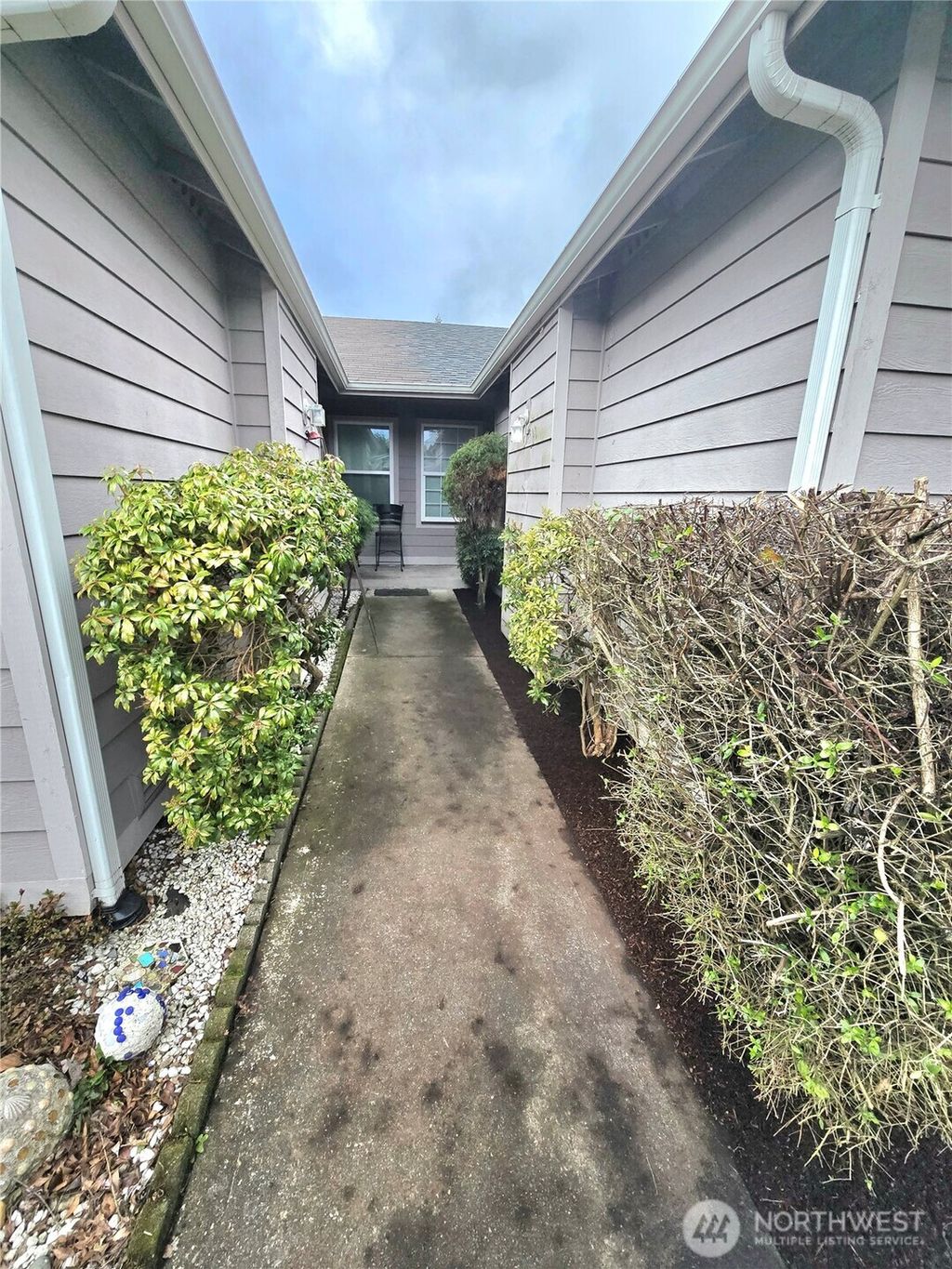 Photo of 803 Avalon Circle SE, Olympia, WA 98513 (MLS # 2481762)