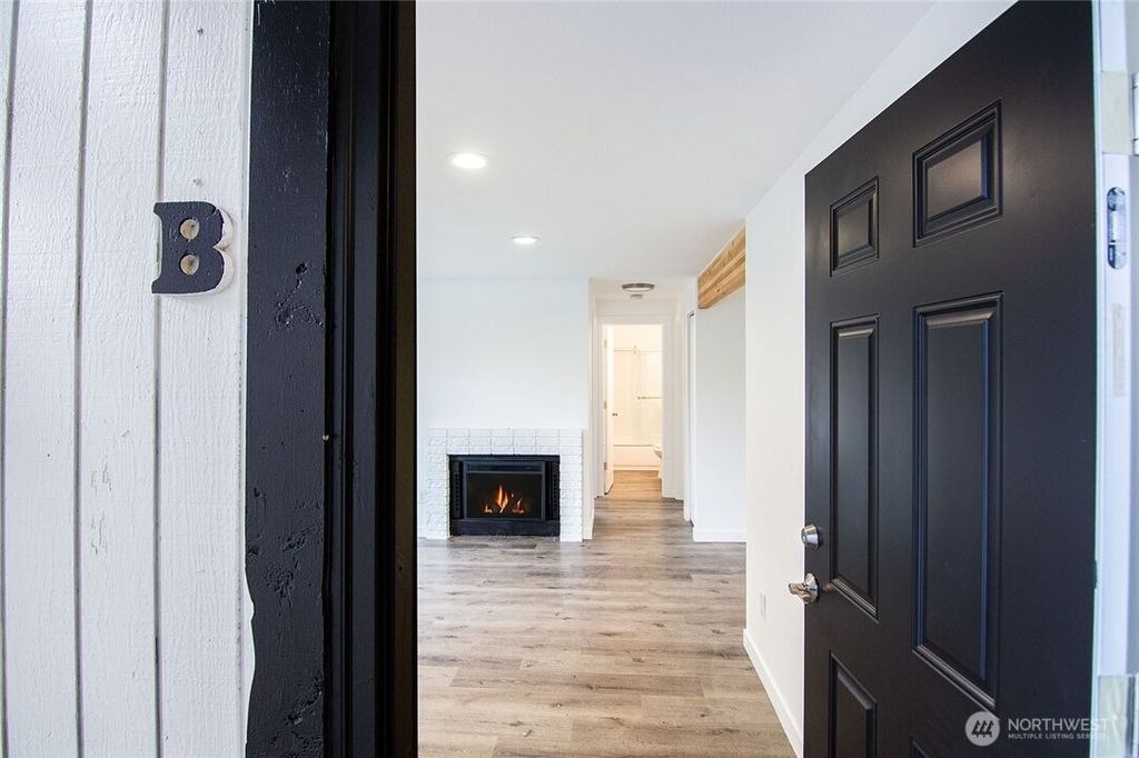 Photo of 5034 S 58th Street #B, Tacoma, WA 98409 (MLS # 2507422)