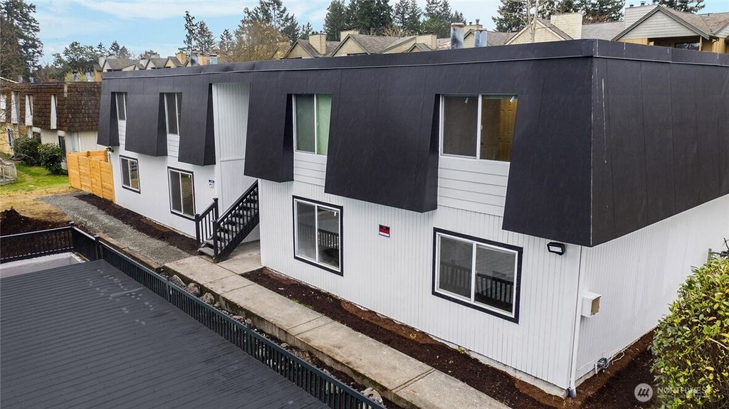 Photo of 5034 S 58th Street #B, Tacoma, WA 98409 (MLS # 2507422)