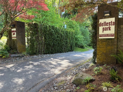 Photo of 2111 Dellesta Drive, Bellingham, WA 98226 (MLS # 2541077)