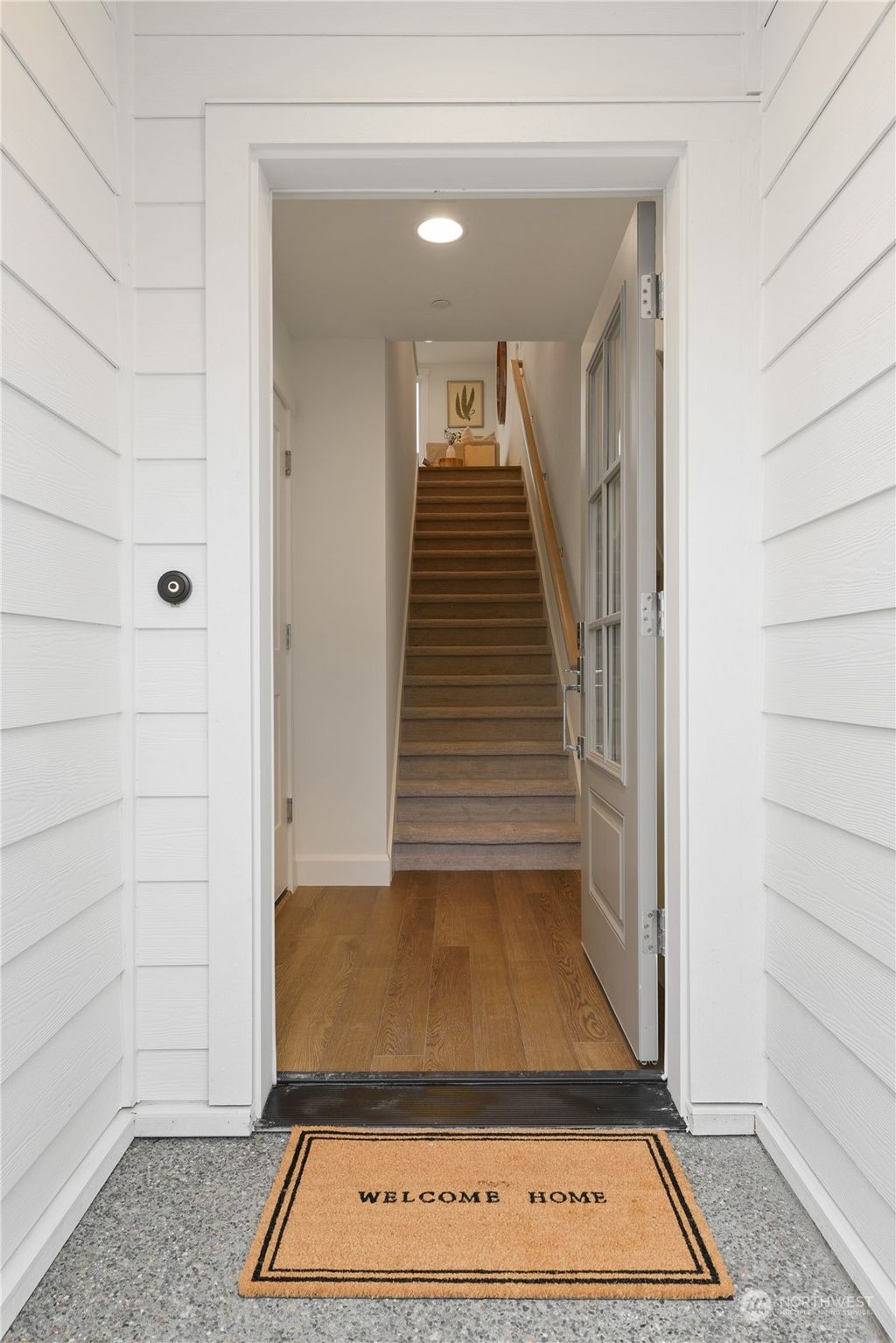 Photo of 16030 Meadow Road #B5, Lynnwood, WA 98087 (MLS # 2000692)