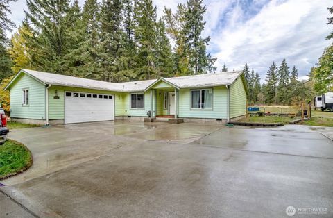 Photo of 7605 295th St, Roy, WA 98580 (MLS # 2444037)
