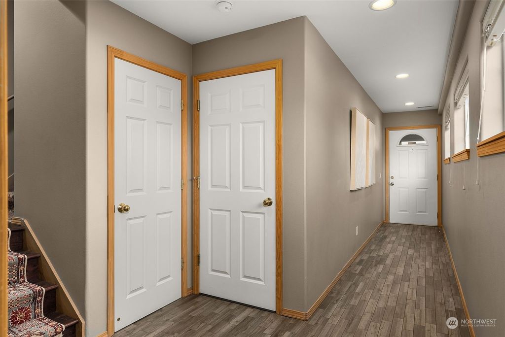 Photo of 2621 Marine Avenue SW #B, Seattle, WA 98116 (MLS # 2211725)