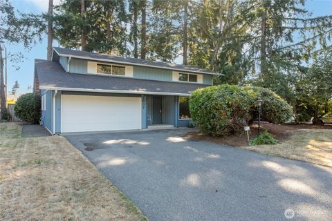Photo of 7607 Emerald Drive SW, Lakewood, WA 98498 (MLS # 2355482)