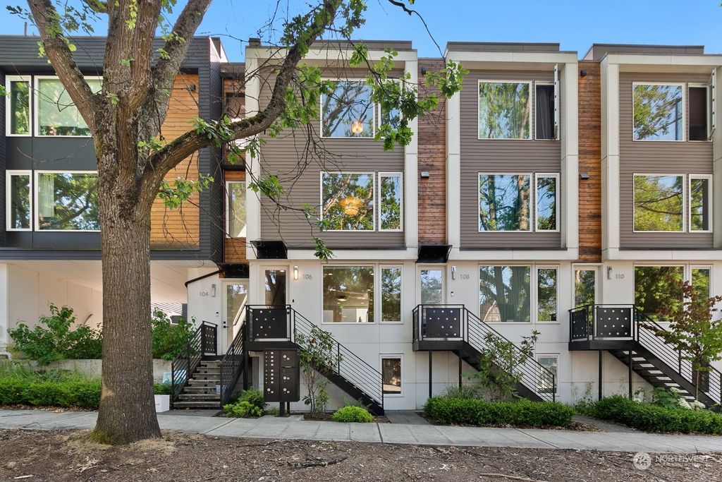 Photo of 106 27th Avenue S, Seattle, WA 98144 (MLS # 2261808)