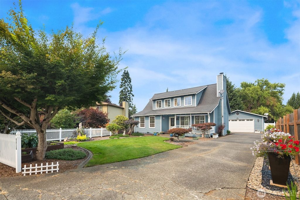 Photo of 6838 64th Drive NE, Marysville, WA 98270 (MLS # 2430737)