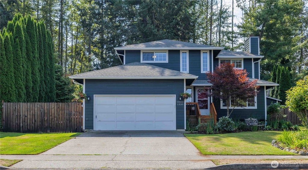 Photo of 1335 E McLeod Road, Bellingham, WA 98226 (MLS # 2582283)