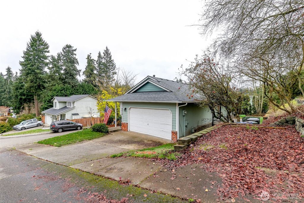 Photo of 6814 144th Street Ct E, Puyallup, WA 98375 (MLS # 2457770)